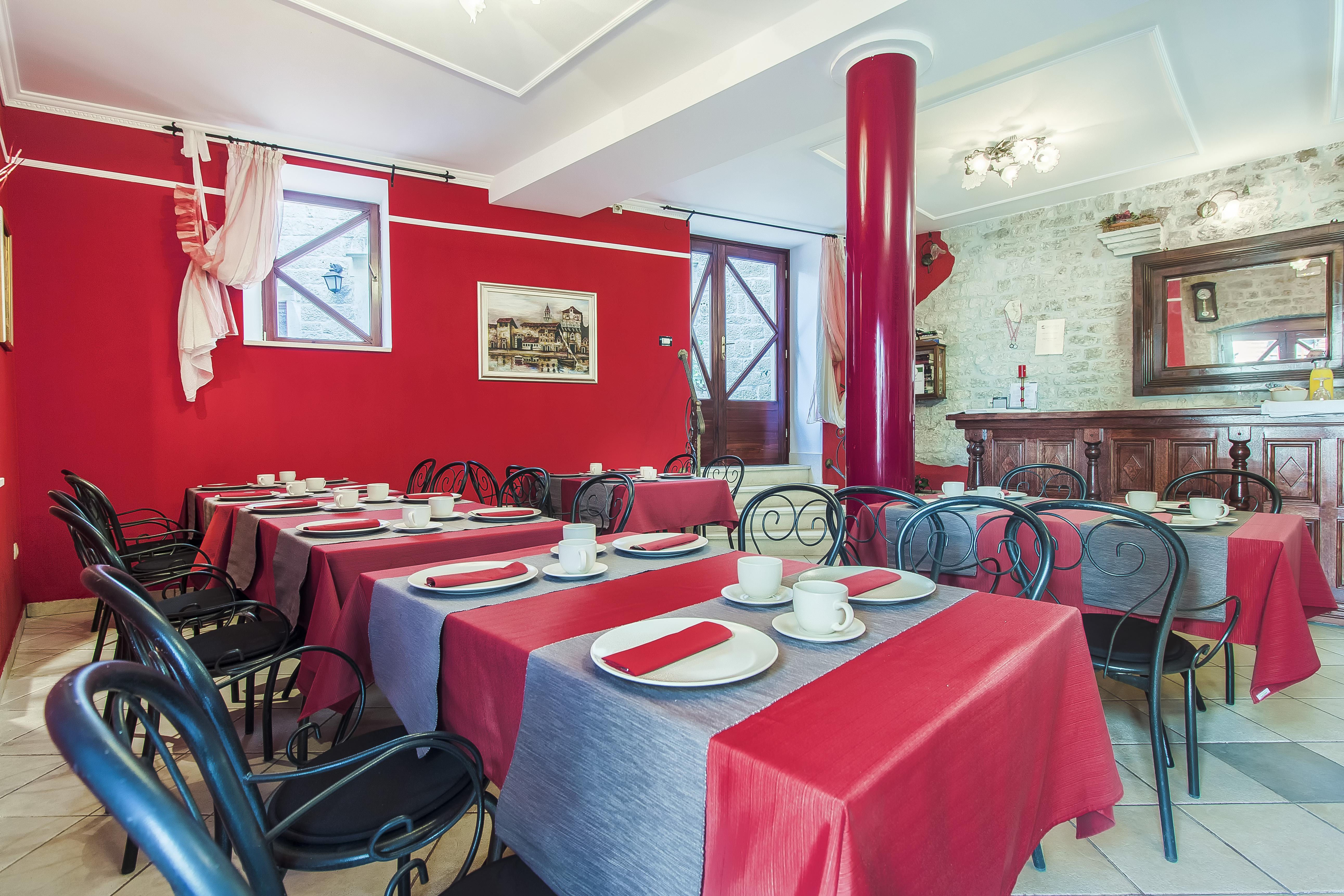 Palace Derossi Trogir Dış mekan fotoğraf