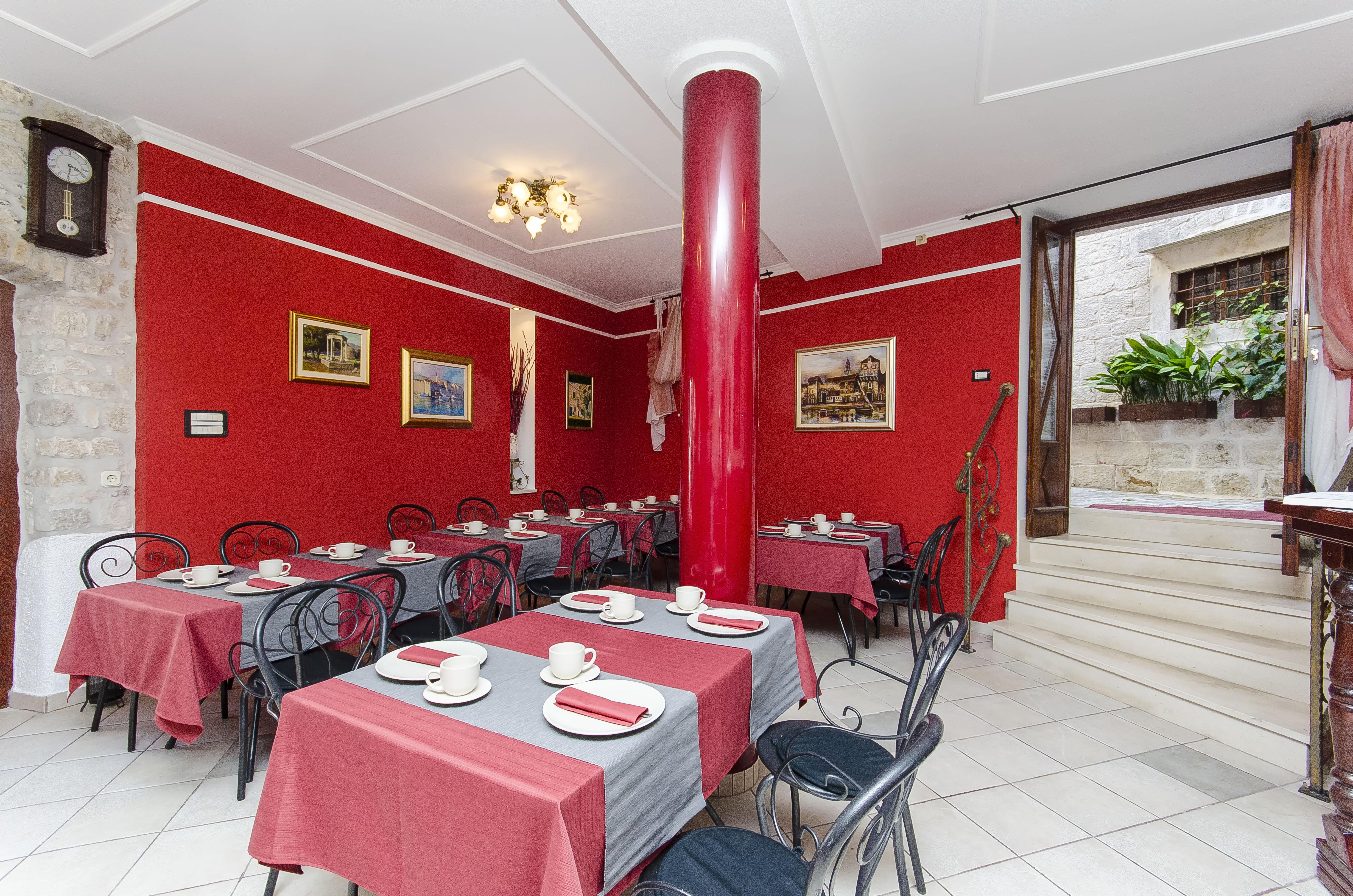 Palace Derossi Trogir Dış mekan fotoğraf