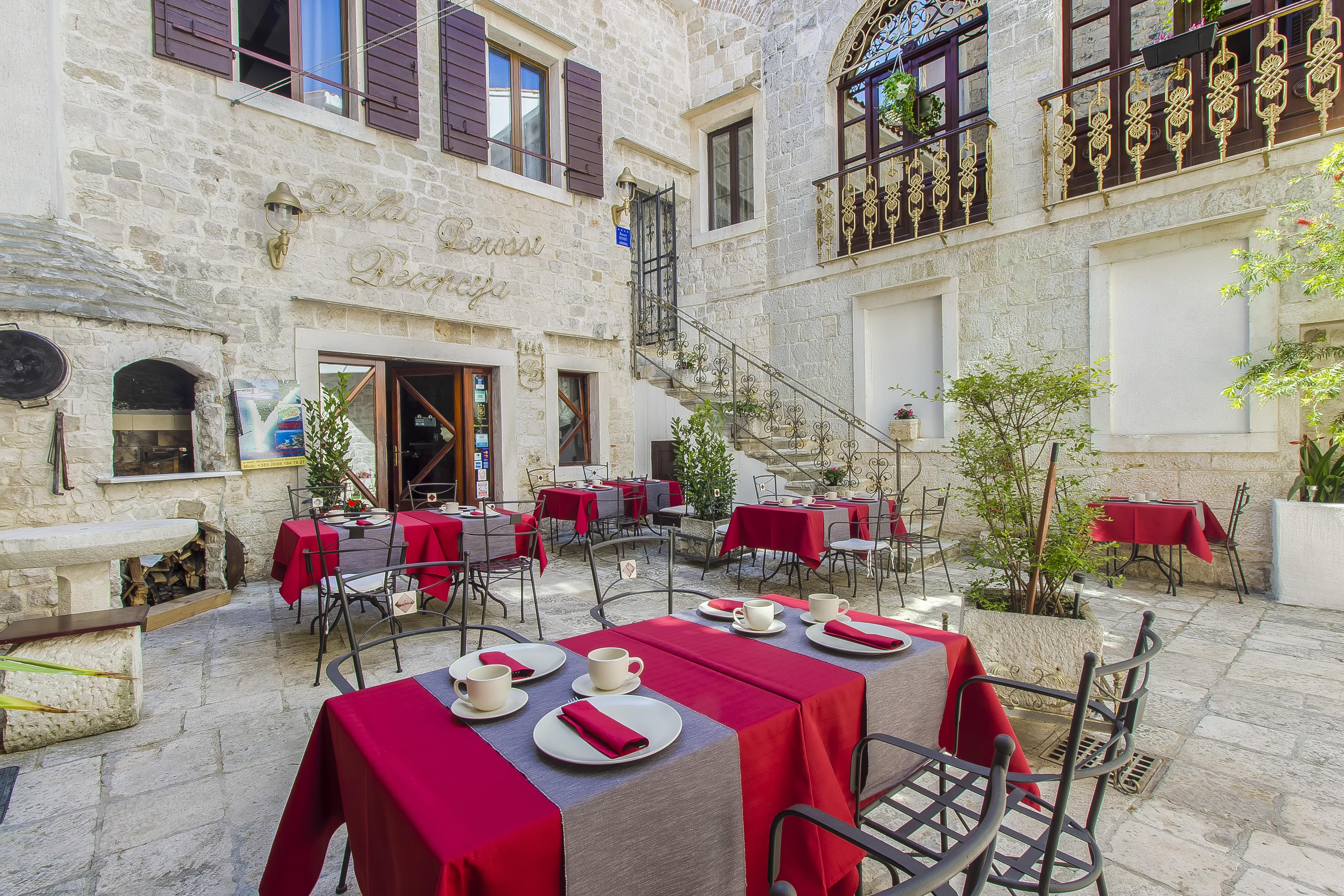 Palace Derossi Trogir Dış mekan fotoğraf