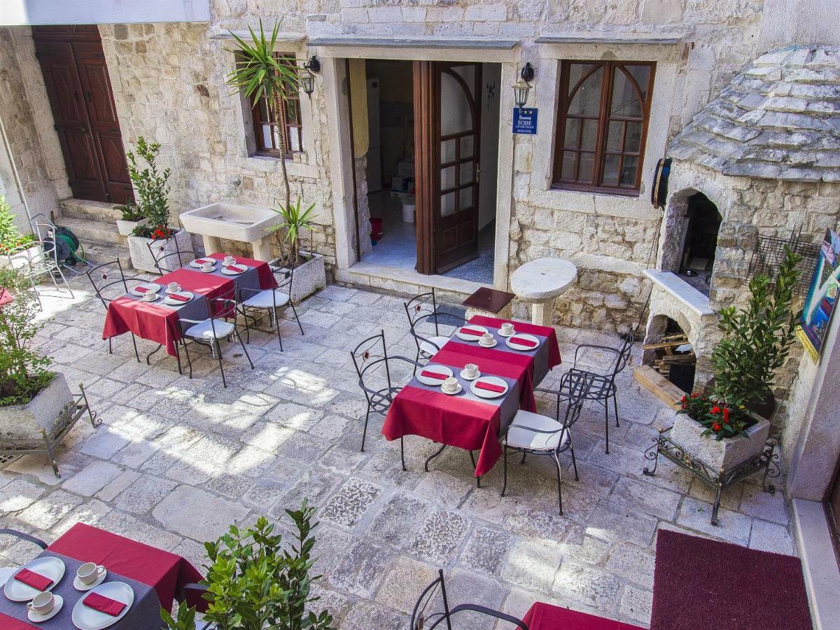 Palace Derossi Trogir Dış mekan fotoğraf