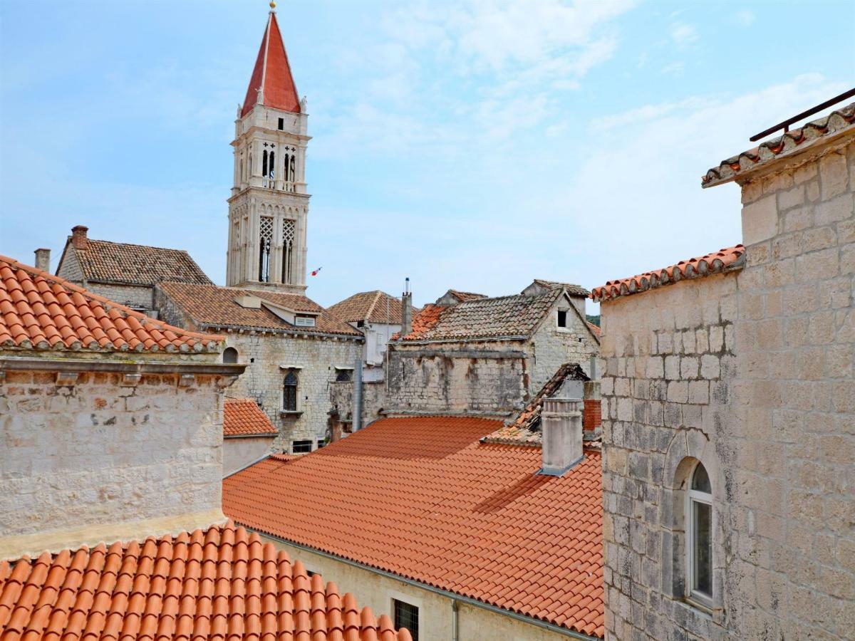 Palace Derossi Trogir Dış mekan fotoğraf